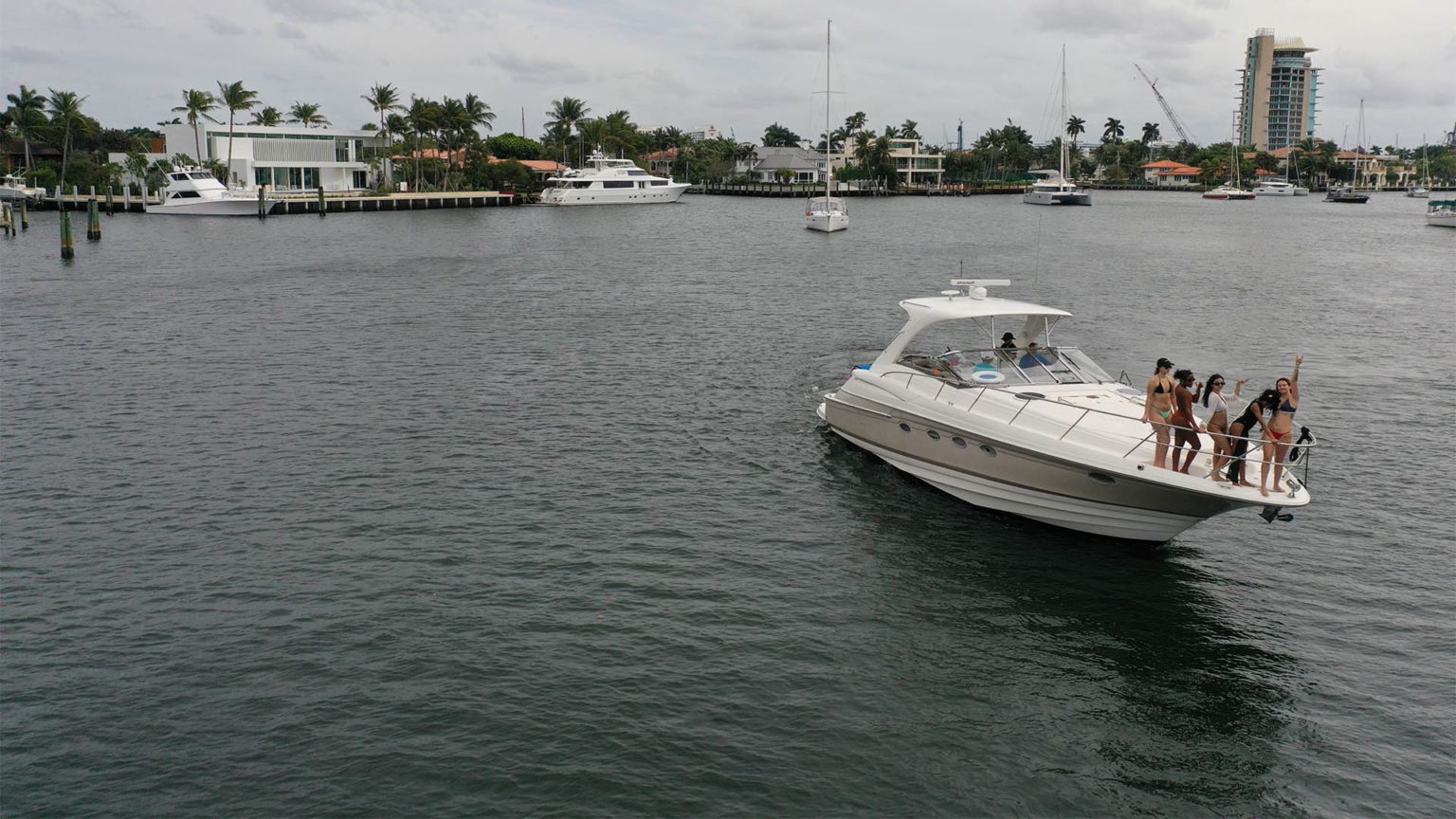 yacht charter in fort lauderdale